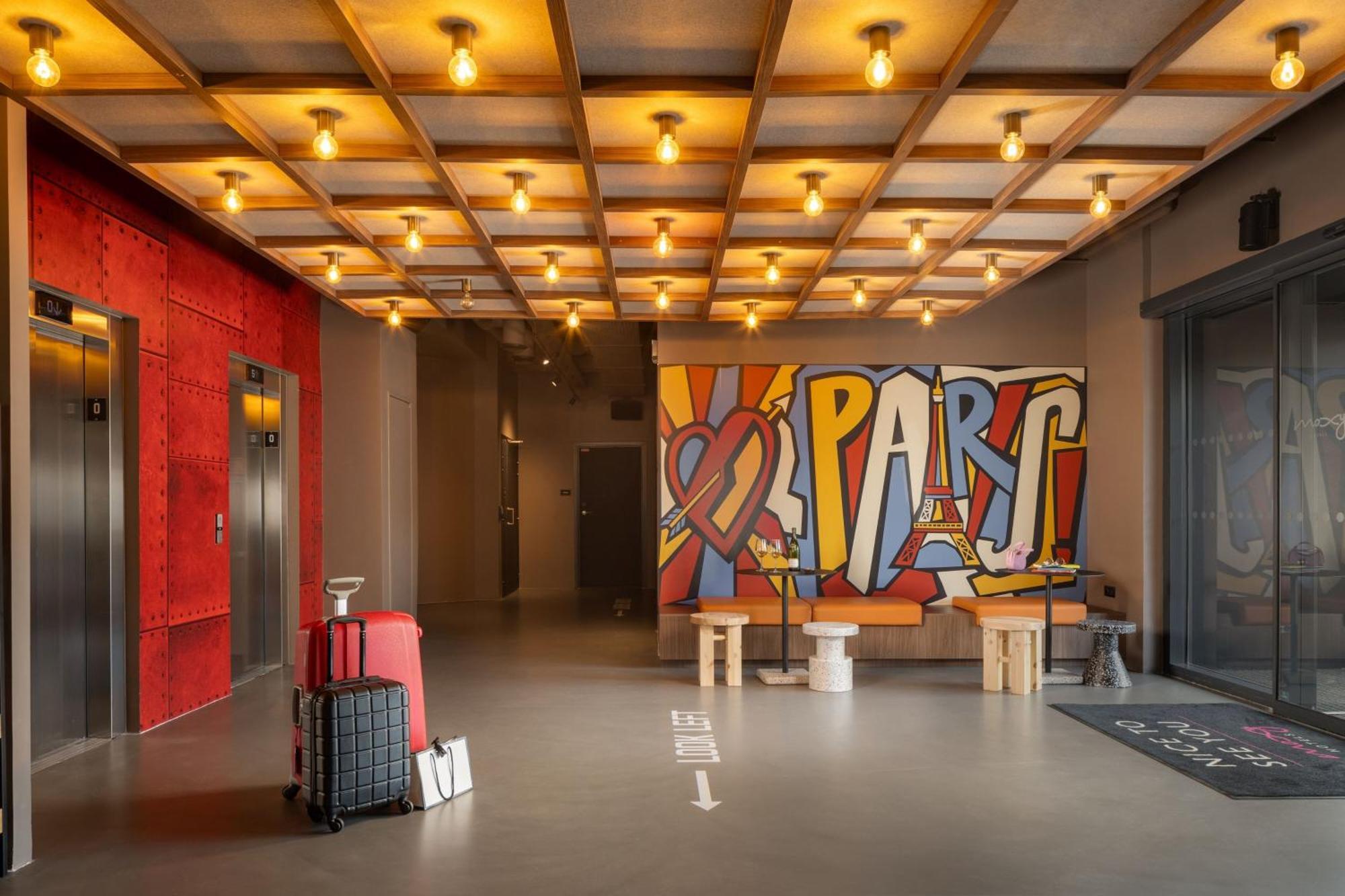 Moxy Paris Clamart Exterior foto