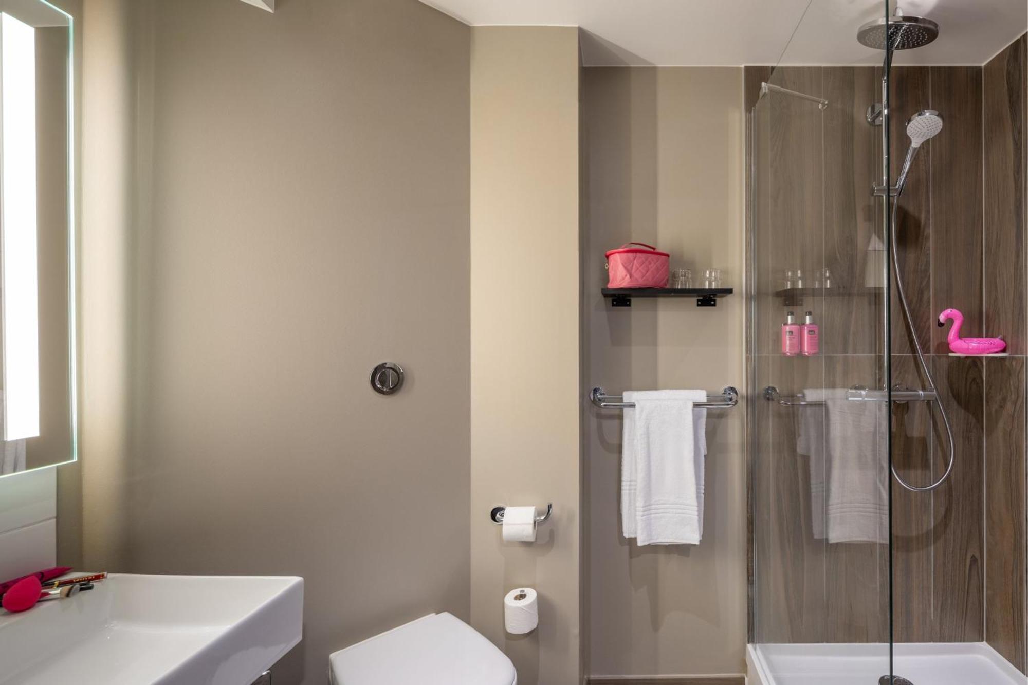 Moxy Paris Clamart Exterior foto